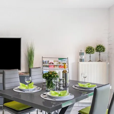 Decker Apartmán *